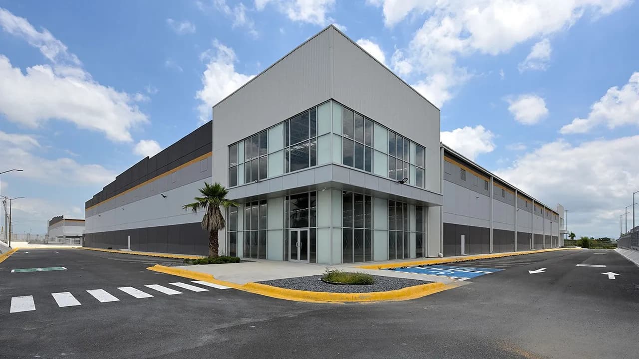Nave Industrial en Renta en Monterrey, Nuevo León | 11,120 m² - Vista 1