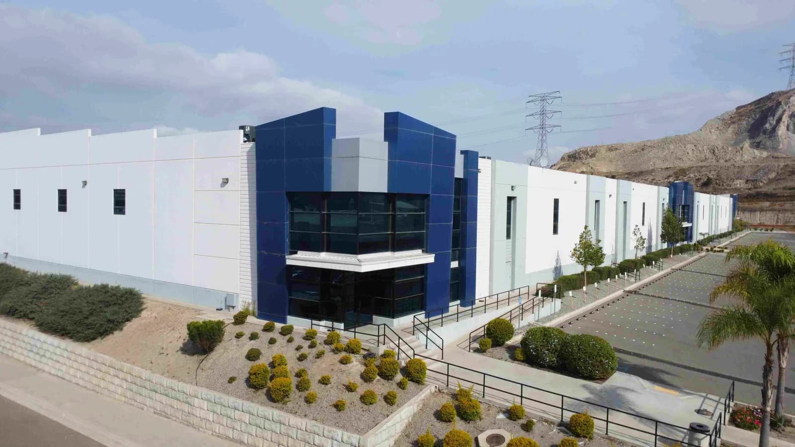Nave Industrial de 13,813 m² 3