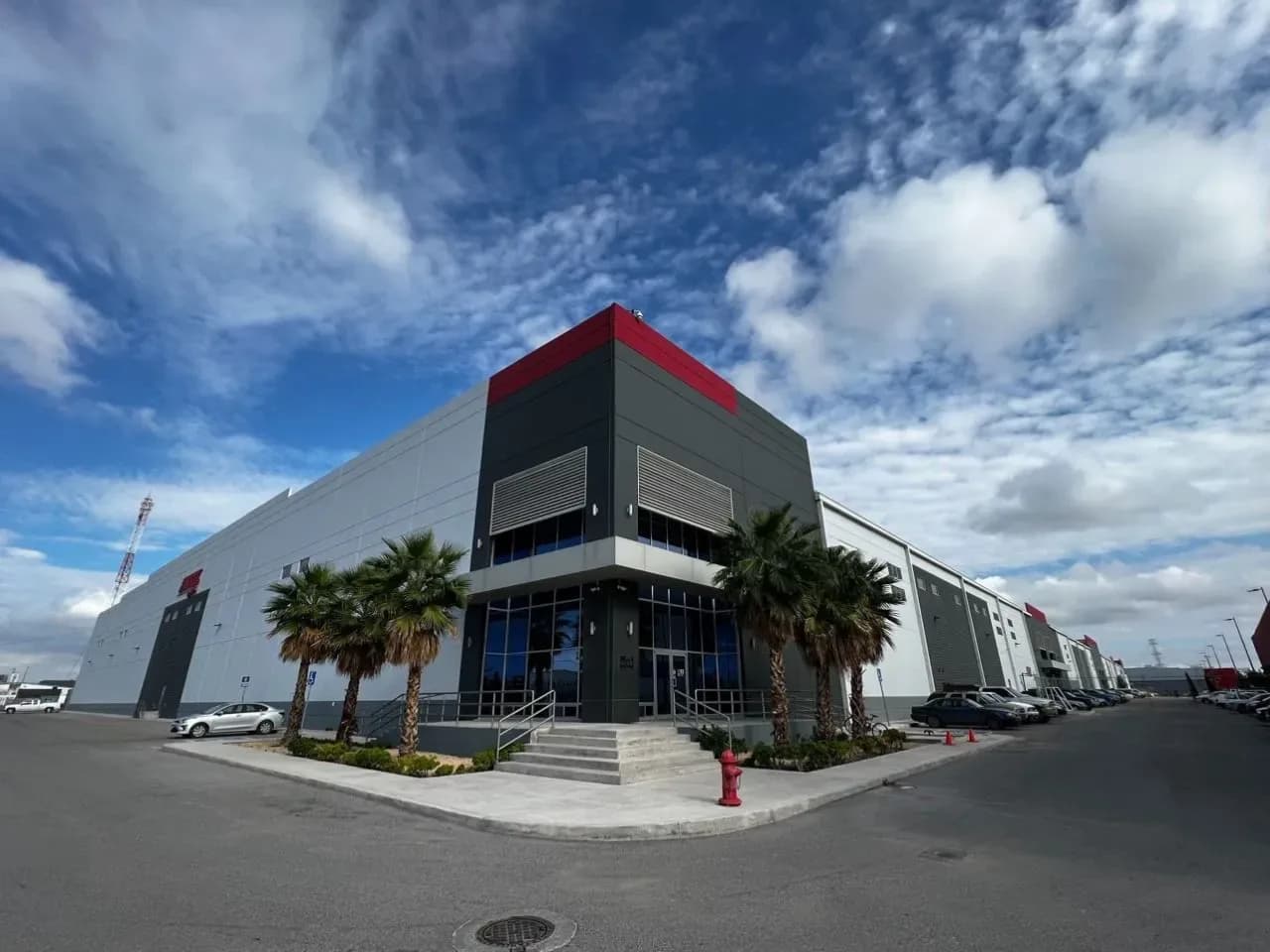 Nave Industrial de 13,206 m²