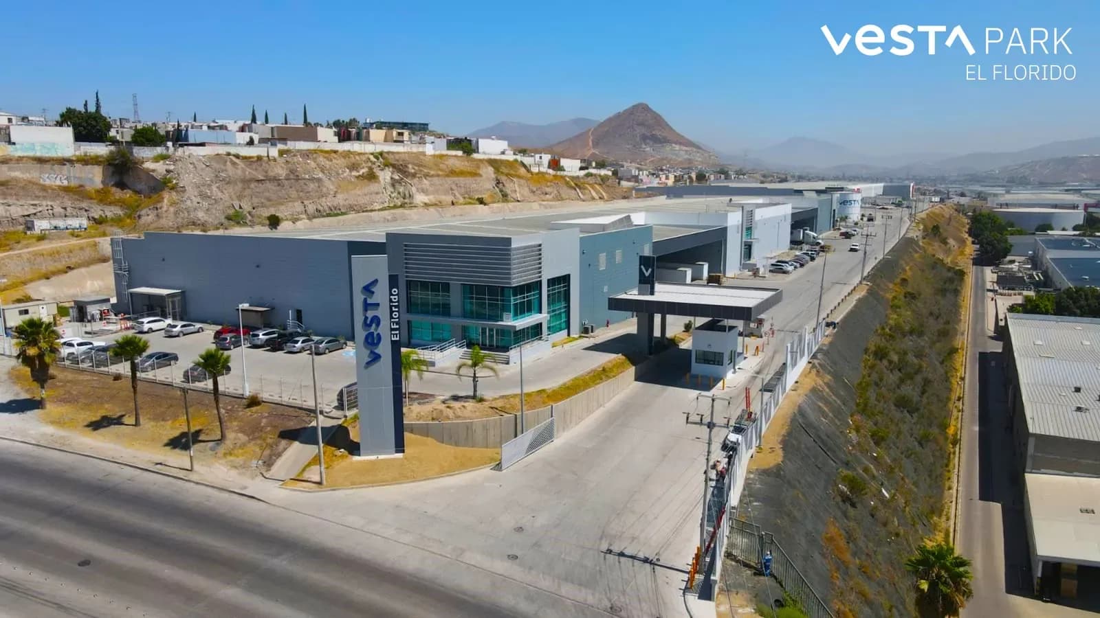 Nave Industrial de 6,221 m²