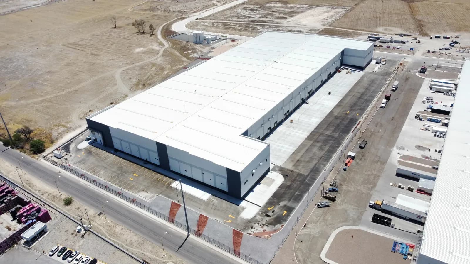 Nave Industrial de 4,682 m²