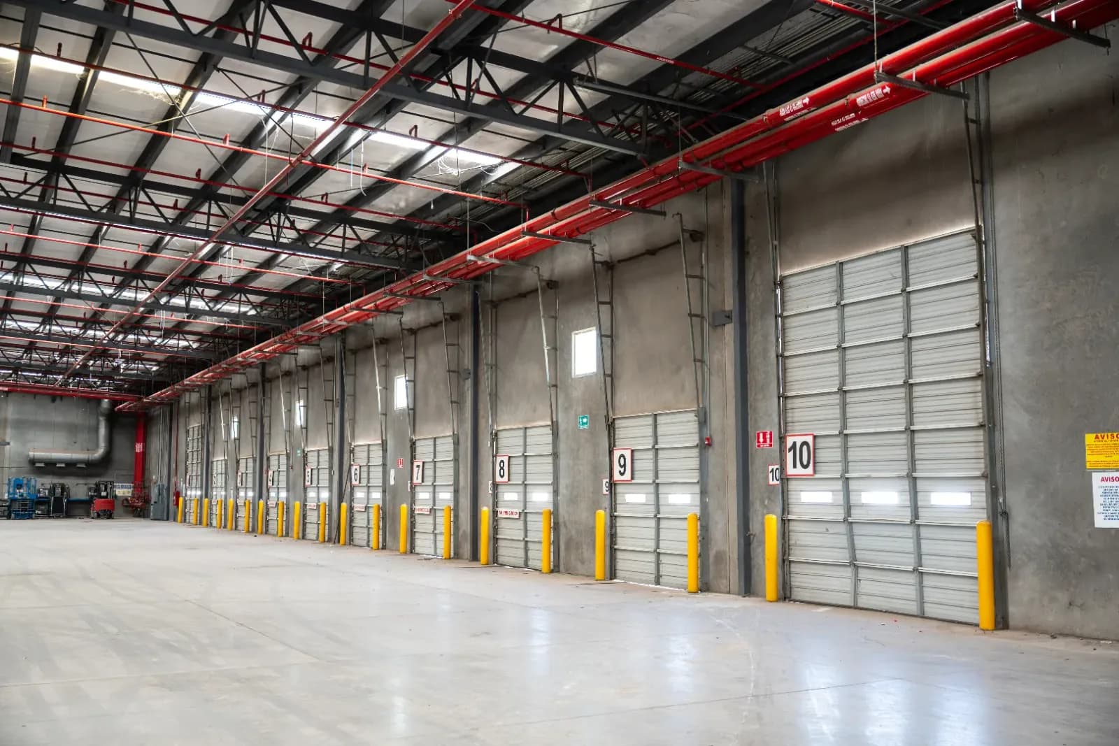 Nave Industrial de 12,090 m² 5