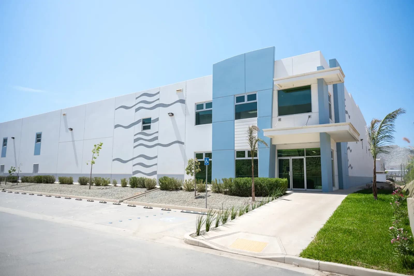 Nave Industrial de 5,120 m²