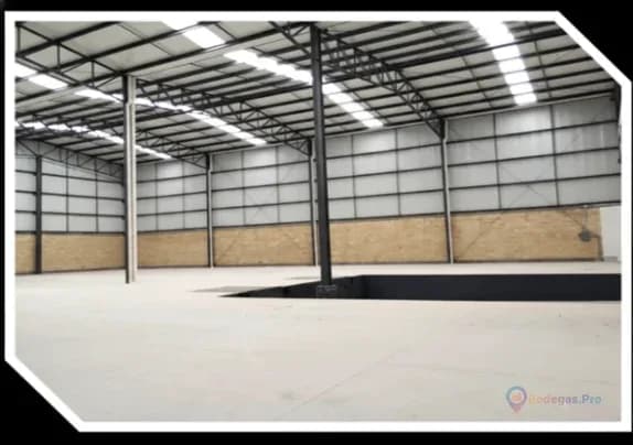 Industrial Warehouse for Lease 674m2 C04 - Elite Santa Lucía Industrial Parks, Guadalajara 1