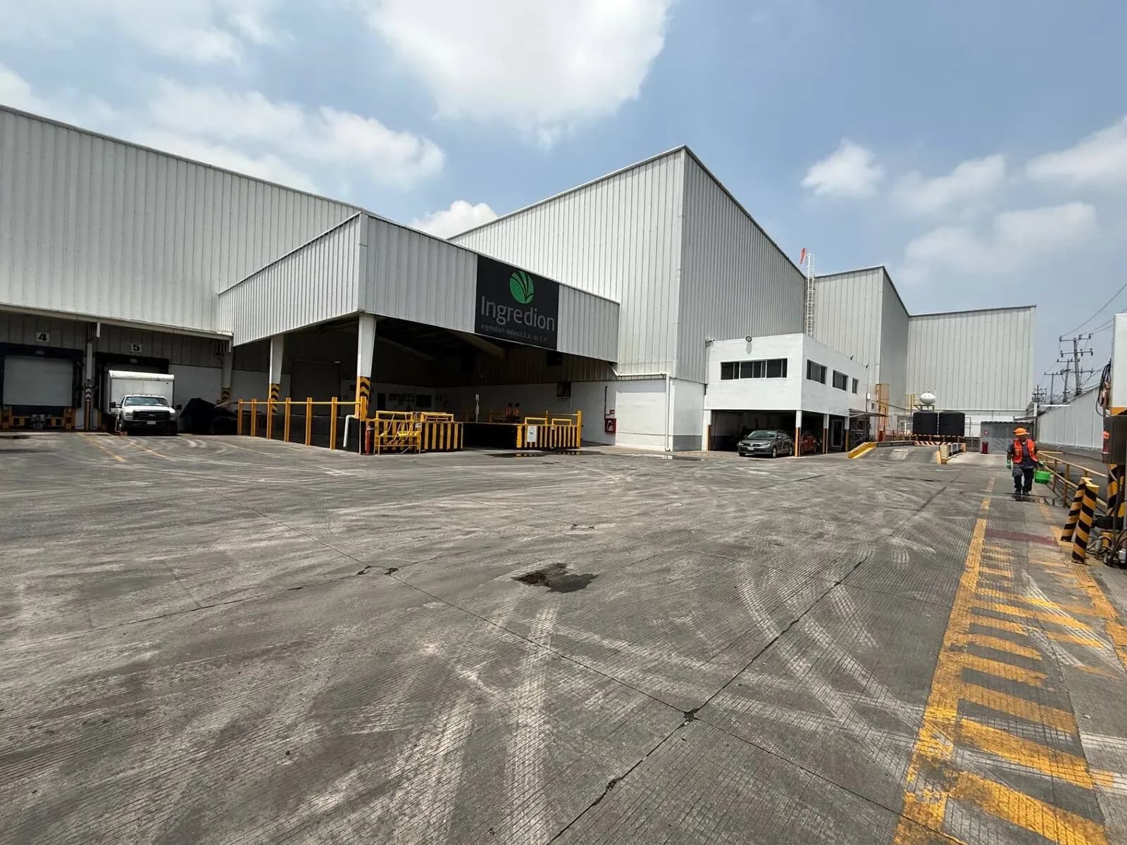 Nave Industrial de 12,500 m²