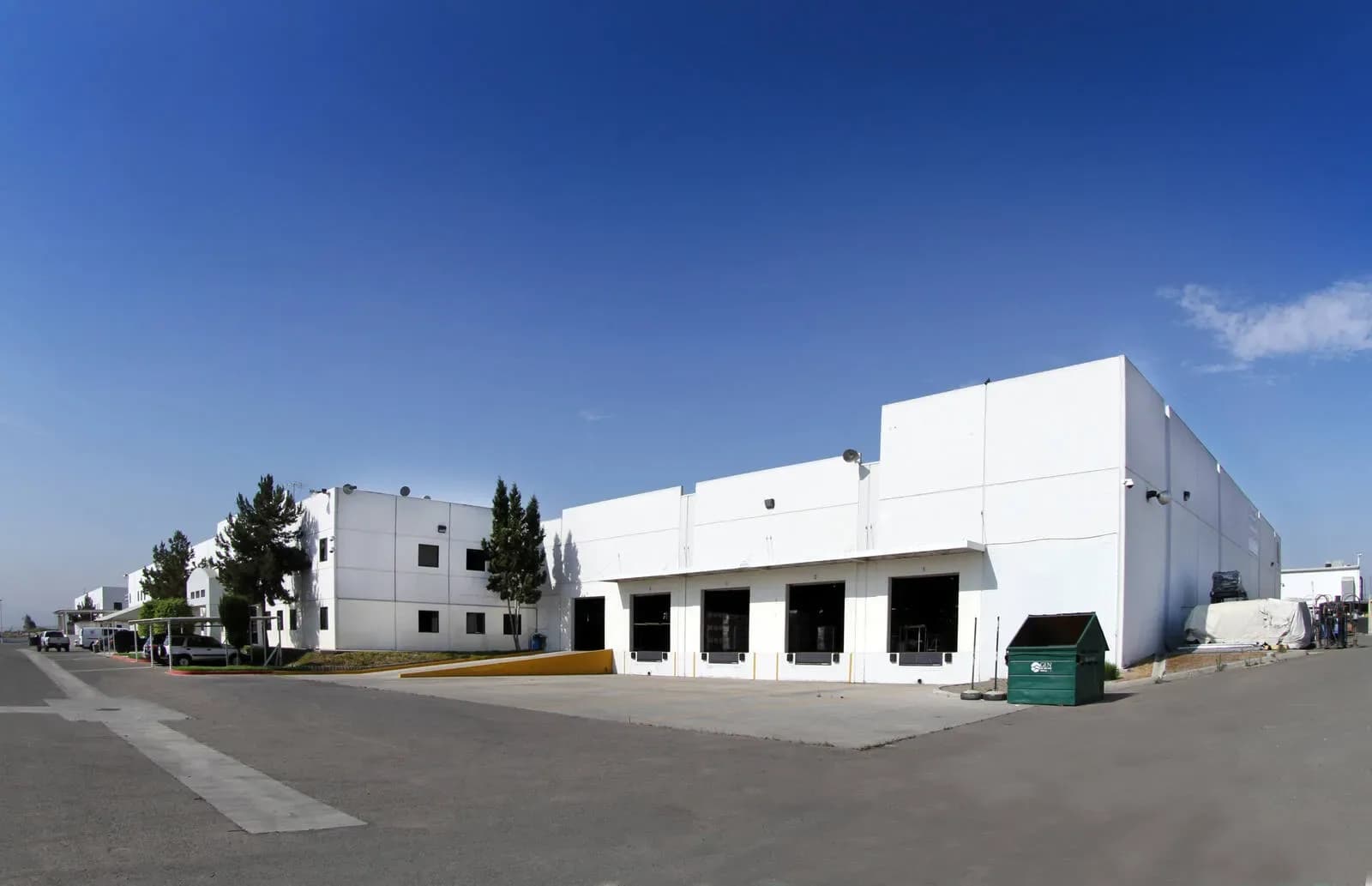 Nave Industrial de 16,543 m² 1