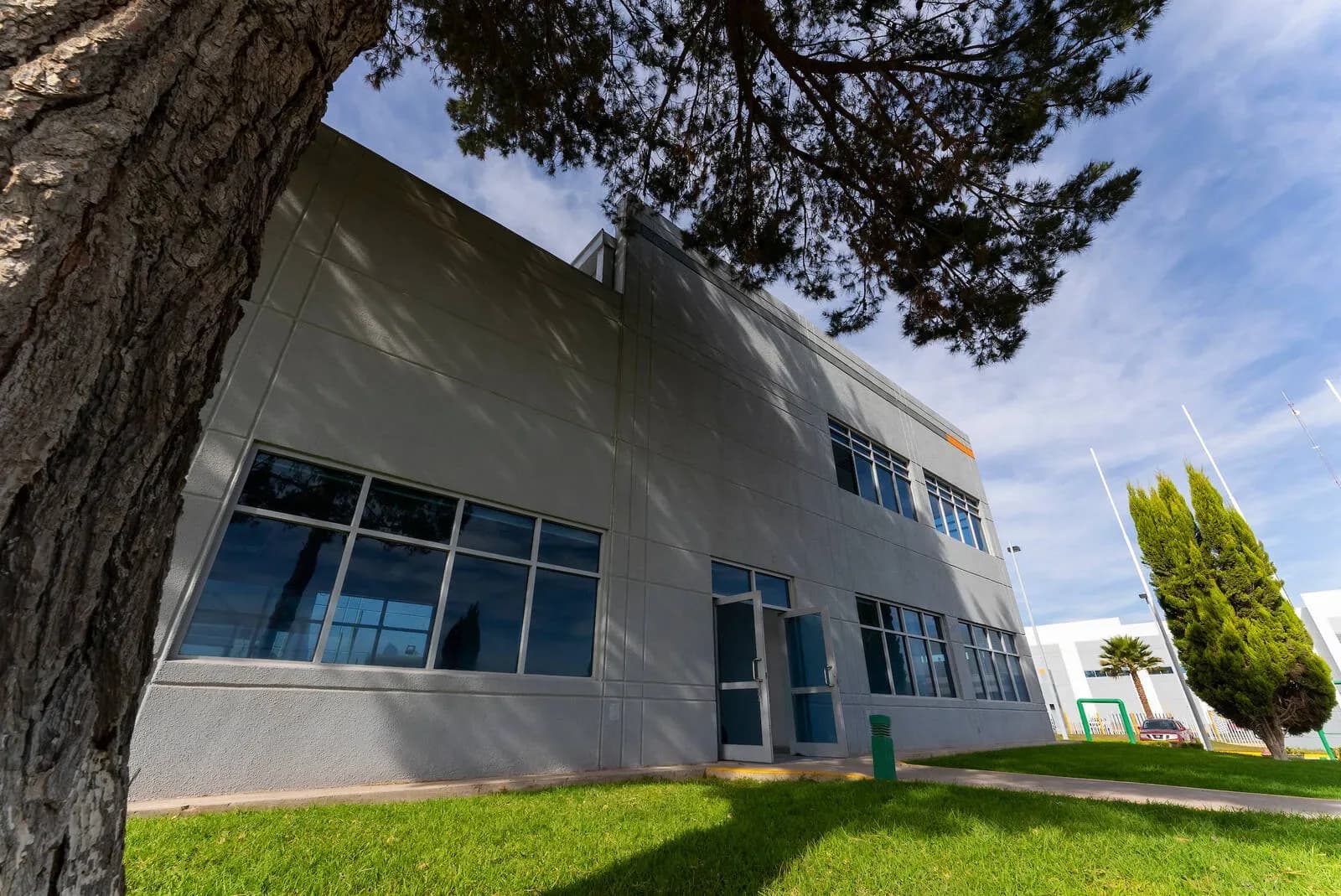 Nave Industrial de 7,991 m² 2