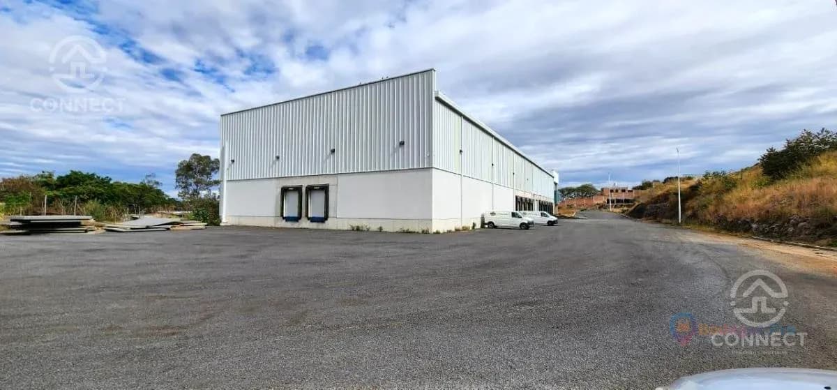 Industrial Warehouse 2400m2 de bodega y 24 Andenes en Jalisco, Tonala, El Vado 5