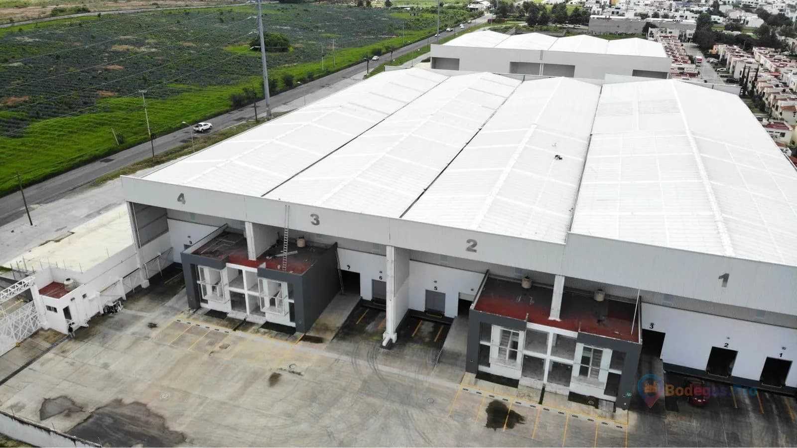 Industrial Warehouse 6000m² con 14 Andenes en Jalisco, Zapopan La Sale del Astillero 1