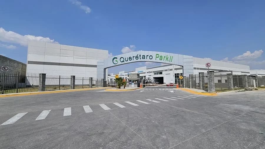 QueretaroPark II | Nave B-8