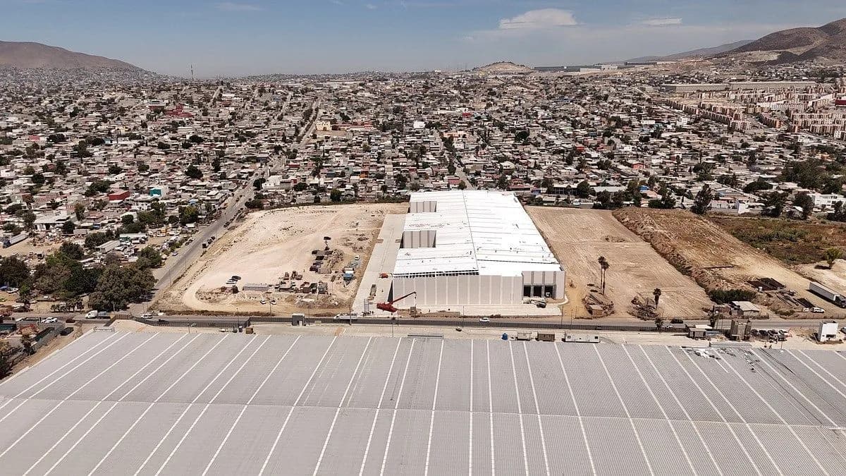 Espectacular Nave Logística de Primer Nivel en Tijuana 5